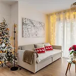 بيت للعطل O Lar De Laura Casa Familiar Escapada Tranquila Con Piscina Y Sala De Juegos Cerca De