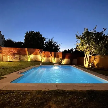 O Lar De Laura Casa Familiar Escapada Tranquila Con Piscina Y Sala De Juegos Cerca De Casa de Férias *