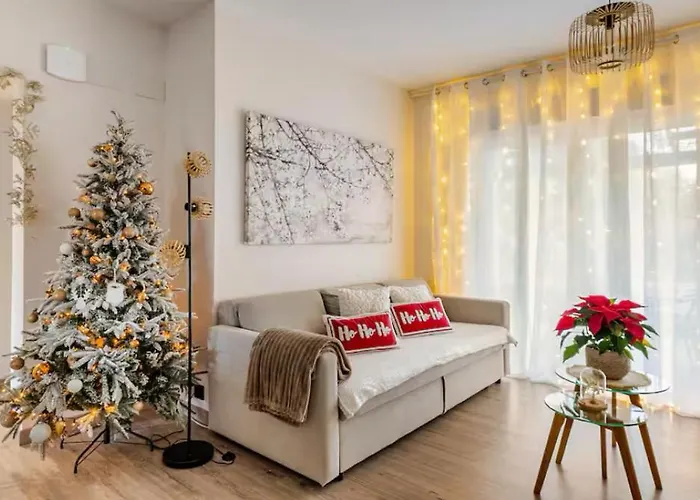 O Lar De Laura Casa Familiar Escapada Tranquila Con Piscina Y Sala De Juegos Cerca De *