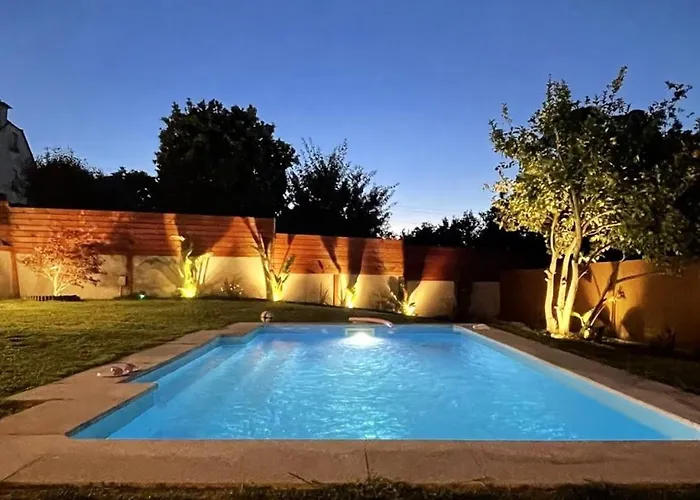 O Lar De Laura Casa Familiar Escapada Tranquila Con Piscina Y Sala De Juegos Cerca De Σπίτι διακοπών *