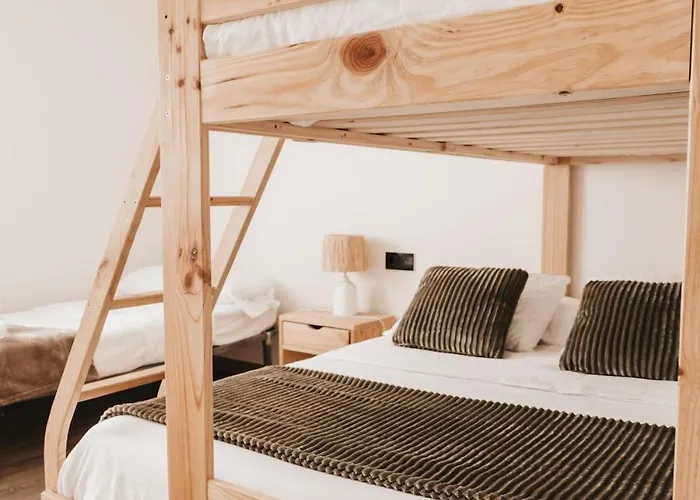 Σπίτι διακοπών O Lar De Laura Casa Familiar Escapada Tranquila Con Piscina Y Sala De Juegos Cerca De *